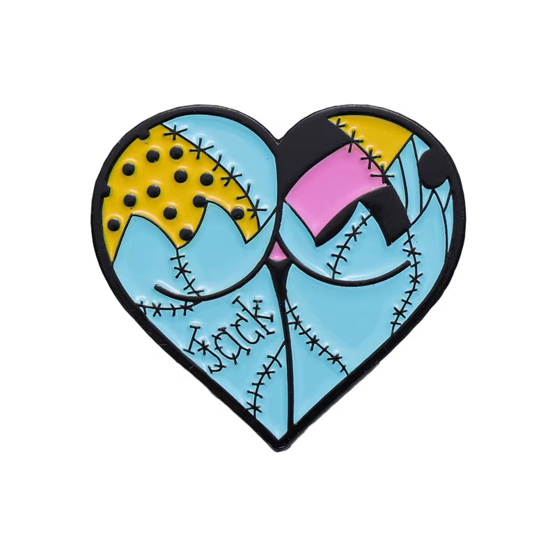 Halloween Sexy Butts Enamel Pins Heart Shaped Cosplay Brooches Lapel Badges Punk Gothic Jewelry Gift for Friends Wholesale