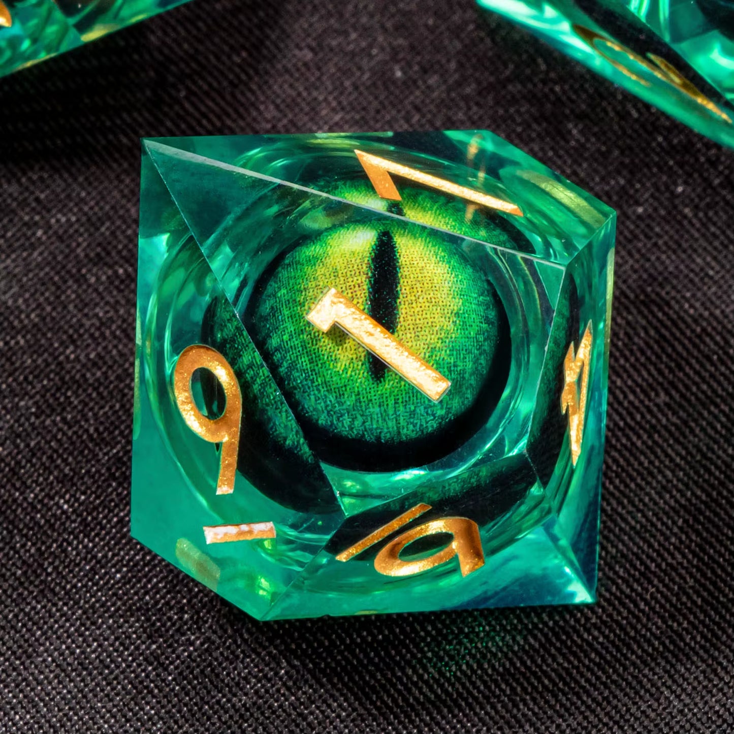 DND Liquid Core D&D Dice Set, Sharp Edge Resin Dungeon and Dragon Dice, Role Playing RPG D and D Dice D20 D12 D10 D8 D6 D4