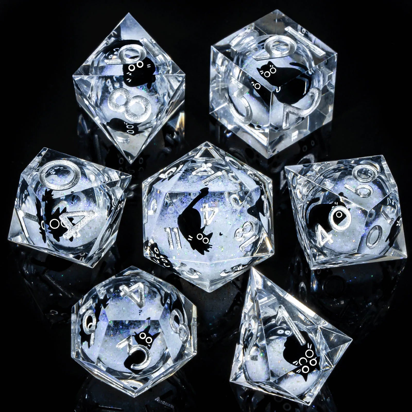 Dados de Gatos, en Resina y con brillitos por dentro