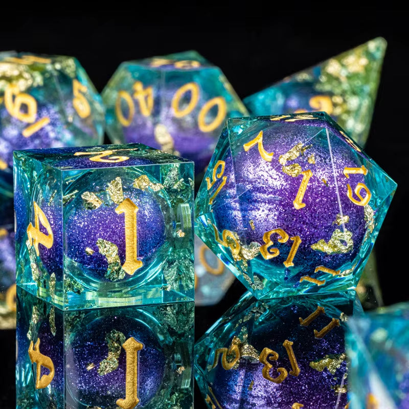 Cat Dice Sharp Edge Dice for Dungeons and Dragons Liquid Core Dice Resin Dnd Cat Dice D20 D&D Dice , Galaxy Dice Set