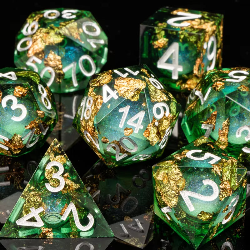Cat Dice Sharp Edge Dice for Dungeons and Dragons Liquid Core Dice Resin Dnd Cat Dice D20 D&D Dice , Galaxy Dice Set